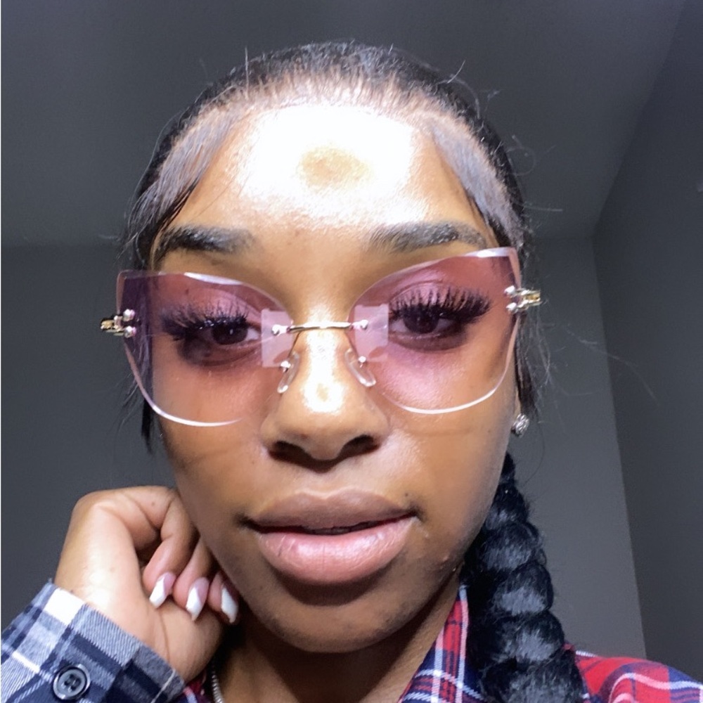 Give me attention shades